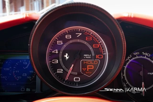 2018 Ferrari California T - Image 19 of 20