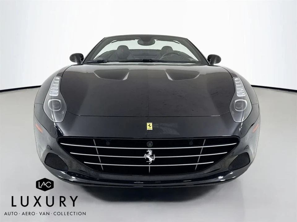 2018 Ferrari California T - Image 10 of 12