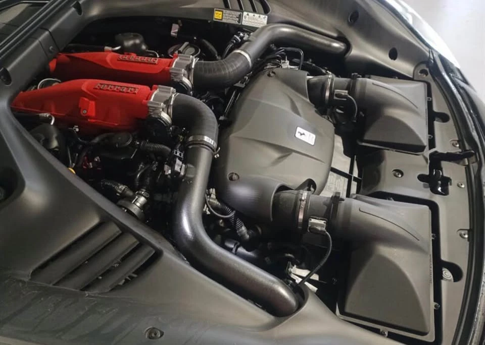 2018 Ferrari California T - Image 6 of 6