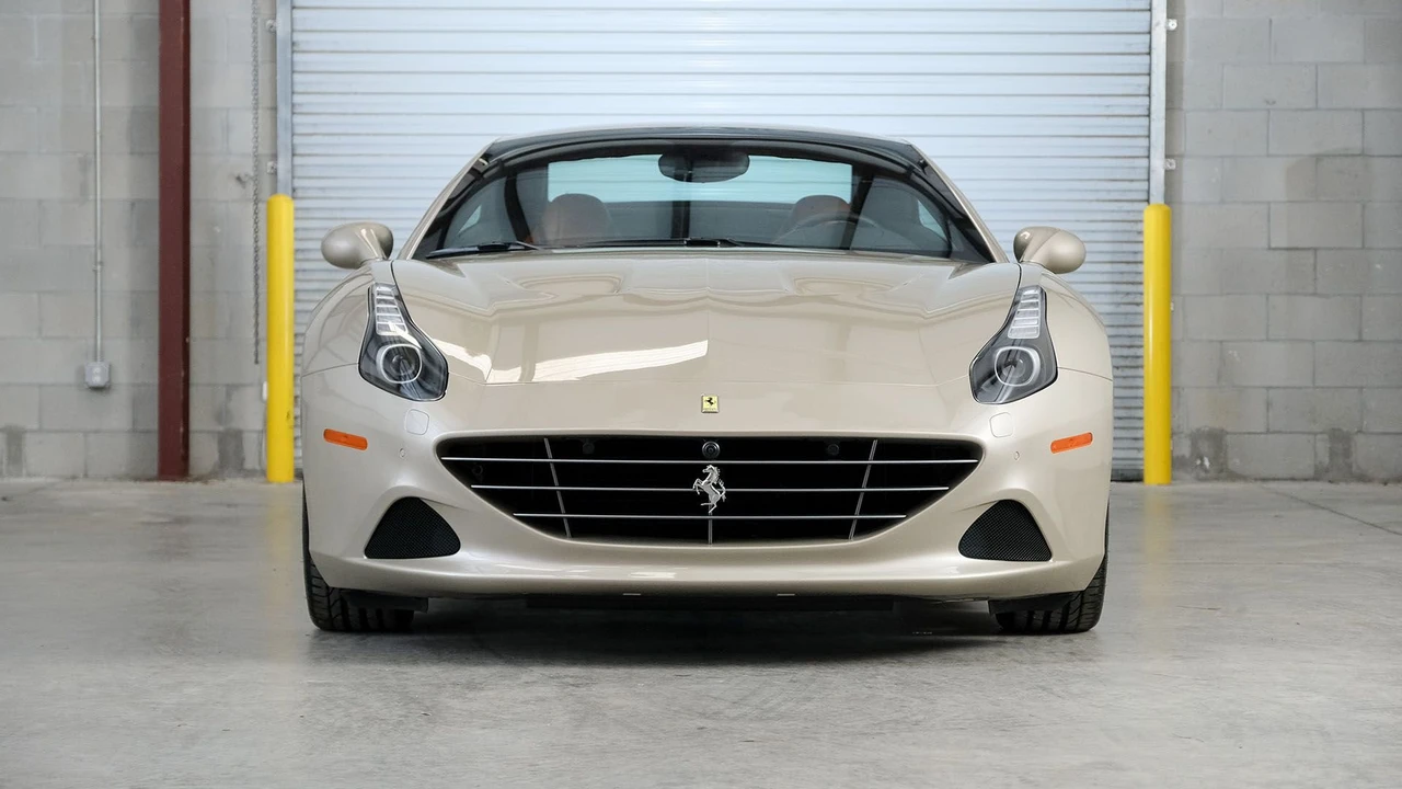 2018 Ferrari California T - Image 4 of 31