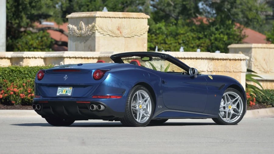 2018 Ferrari California T - Image 3 of 20