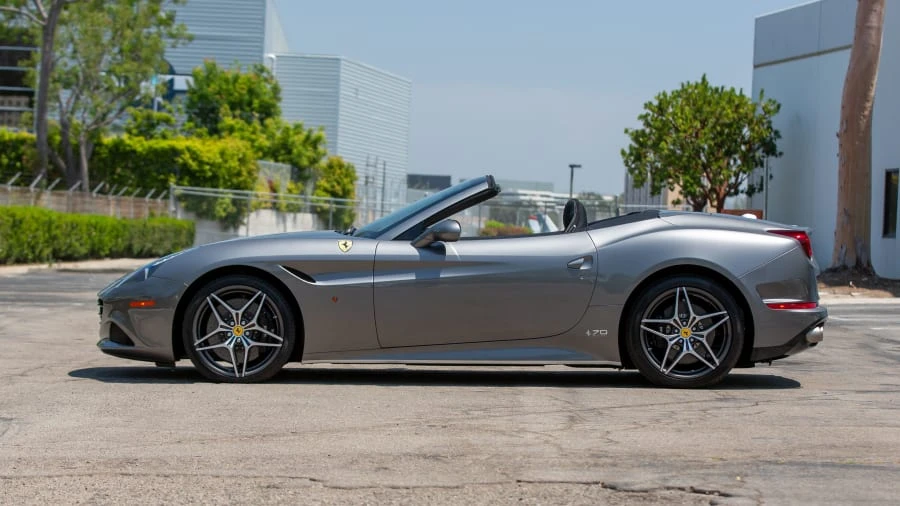 2018 Ferrari California T - Image 8 of 20