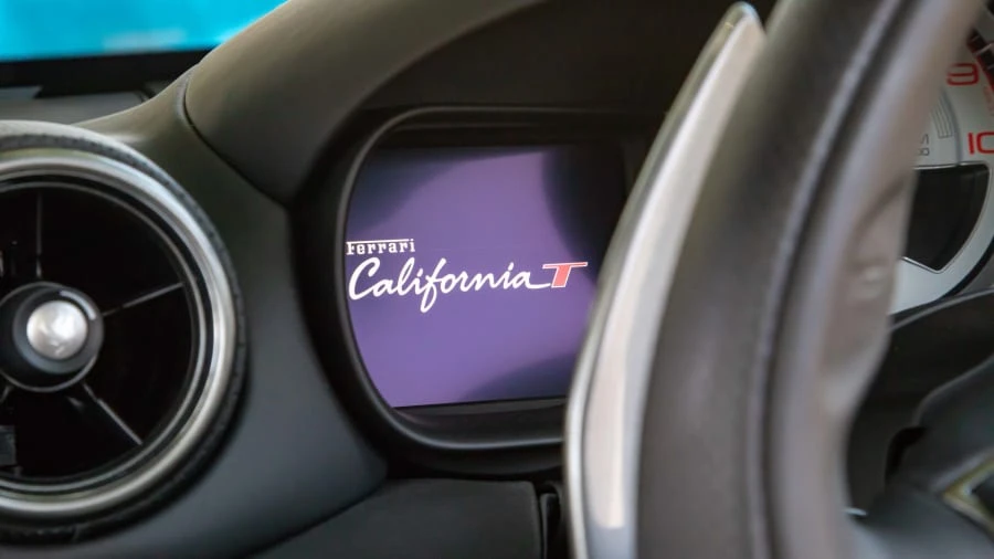 2018 Ferrari California T - Image 15 of 20