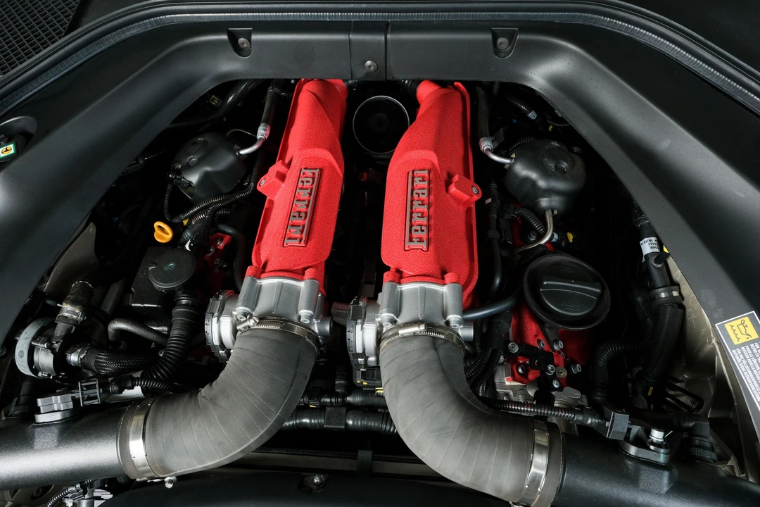 2018 Ferrari California T - Image 8 of 26
