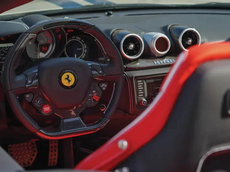 2018 Ferrari California T - Image 12 of 31
