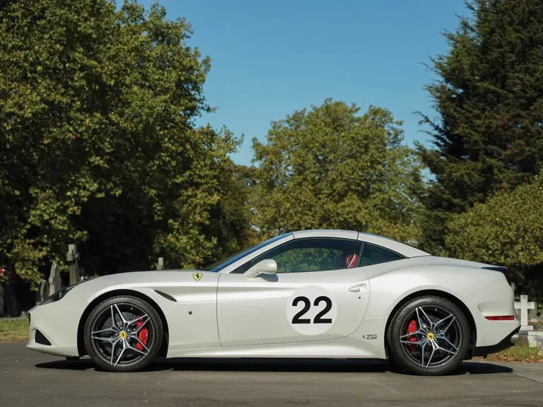 2018 Ferrari California T - Image 29 of 31