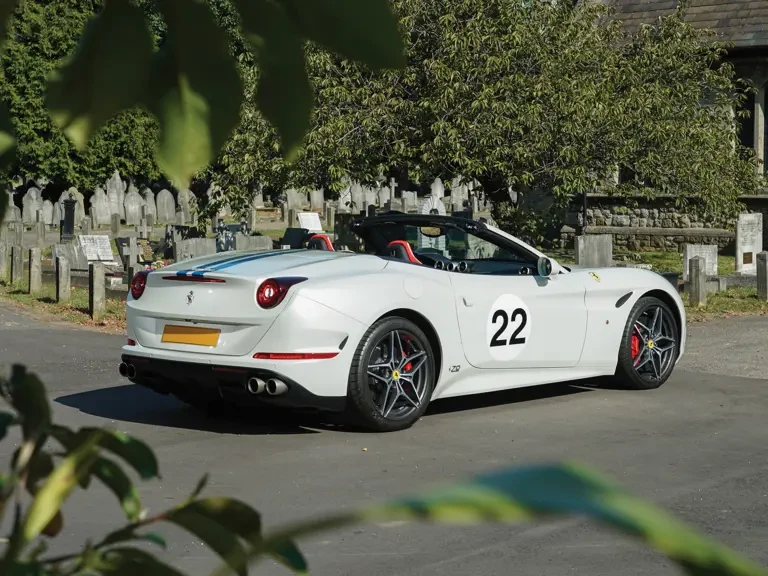 2018 Ferrari California T - Image 3 of 31