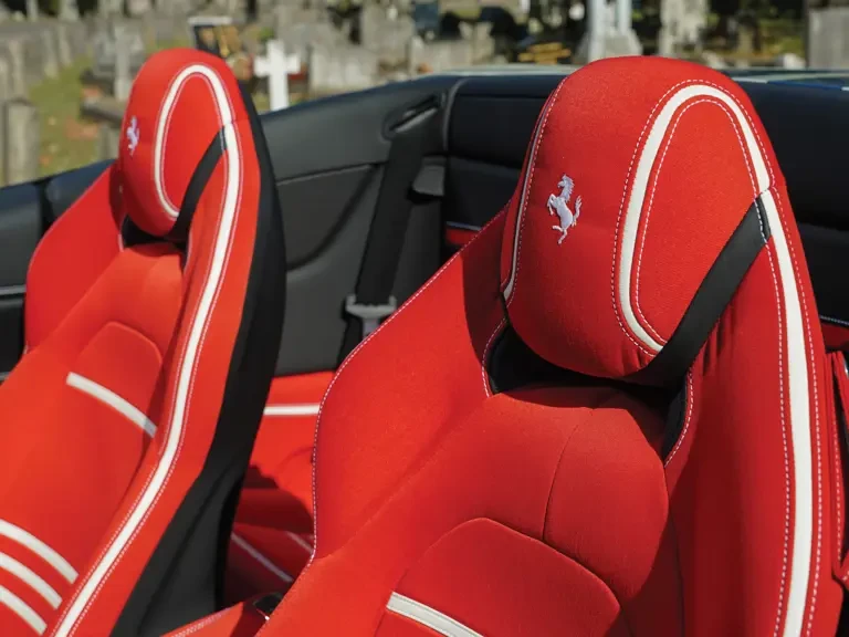 2018 Ferrari California T - Image 19 of 31