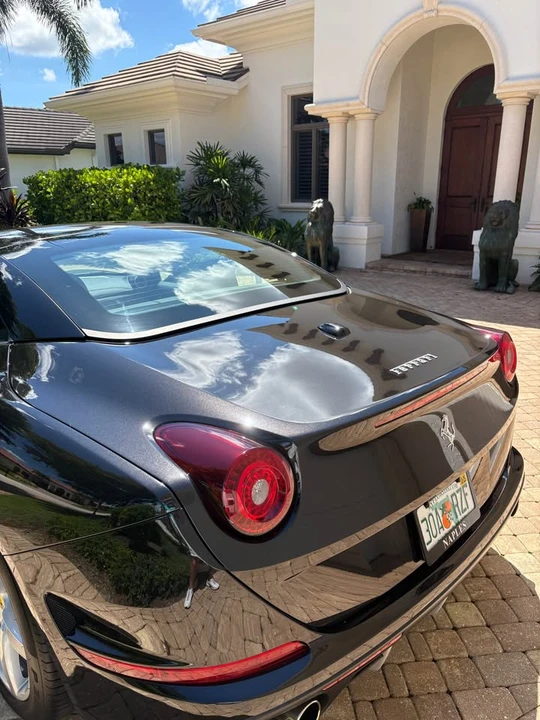 2018 Ferrari California T - Image 5 of 6