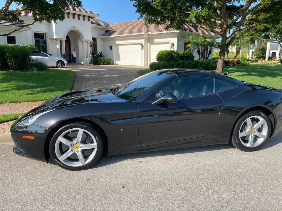 2018 Ferrari California T - Image 6 of 6
