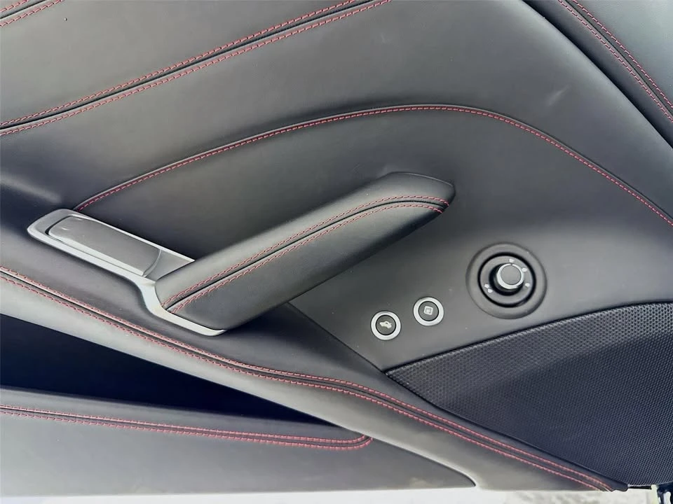 2018 Ferrari California T - Image 13 of 20
