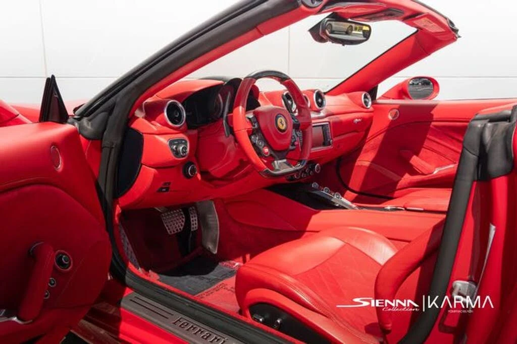 2018 Ferrari California T - Image 11 of 31