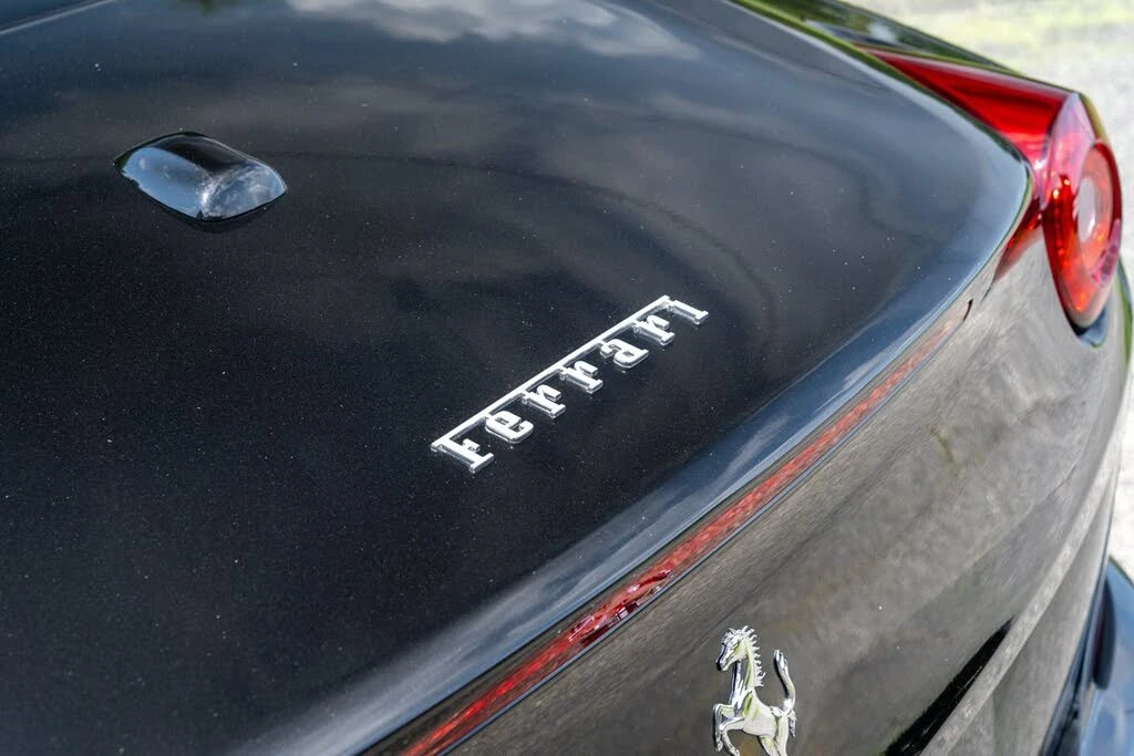 2018 Ferrari California T - Image 15 of 31