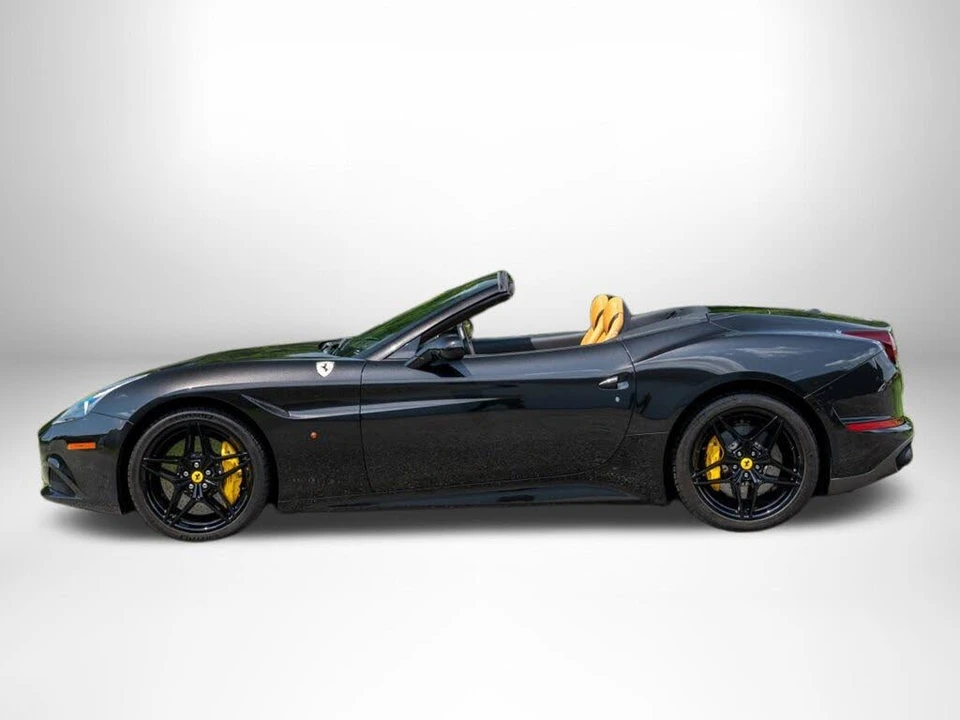 2018 Ferrari California T - Image 4 of 31