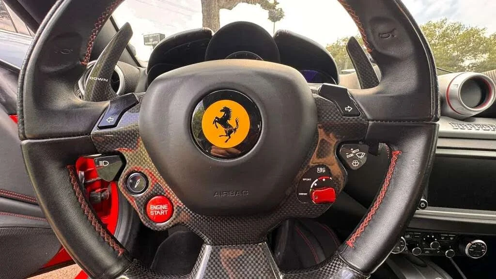 2018 Ferrari California T - Image 12 of 18
