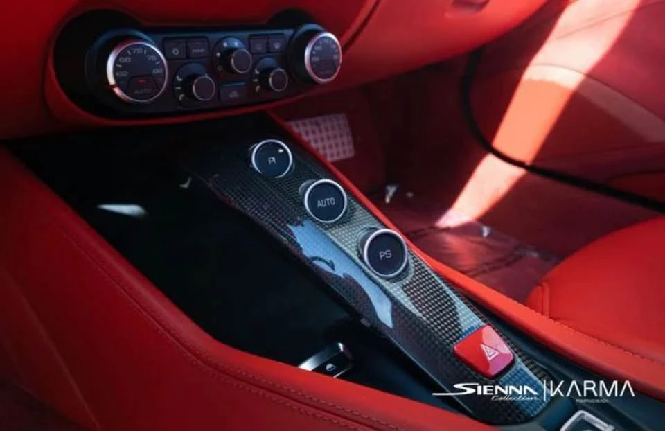 2018 Ferrari California T - Image 13 of 19