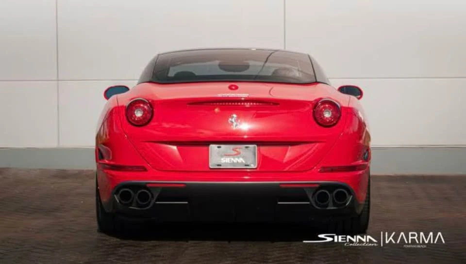2018 Ferrari California T - Image 18 of 19