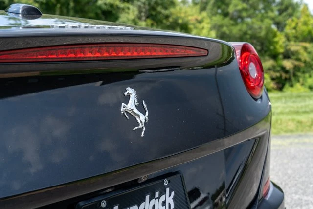 2018 Ferrari California T - Image 16 of 31