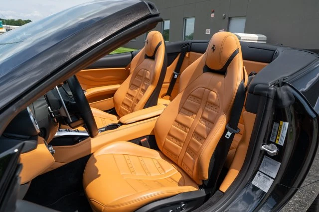 2018 Ferrari California T - Image 31 of 31