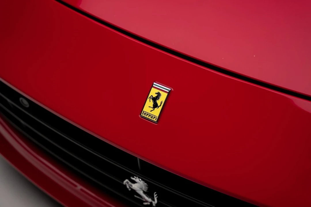 2018 Ferrari California T - Image 14 of 21