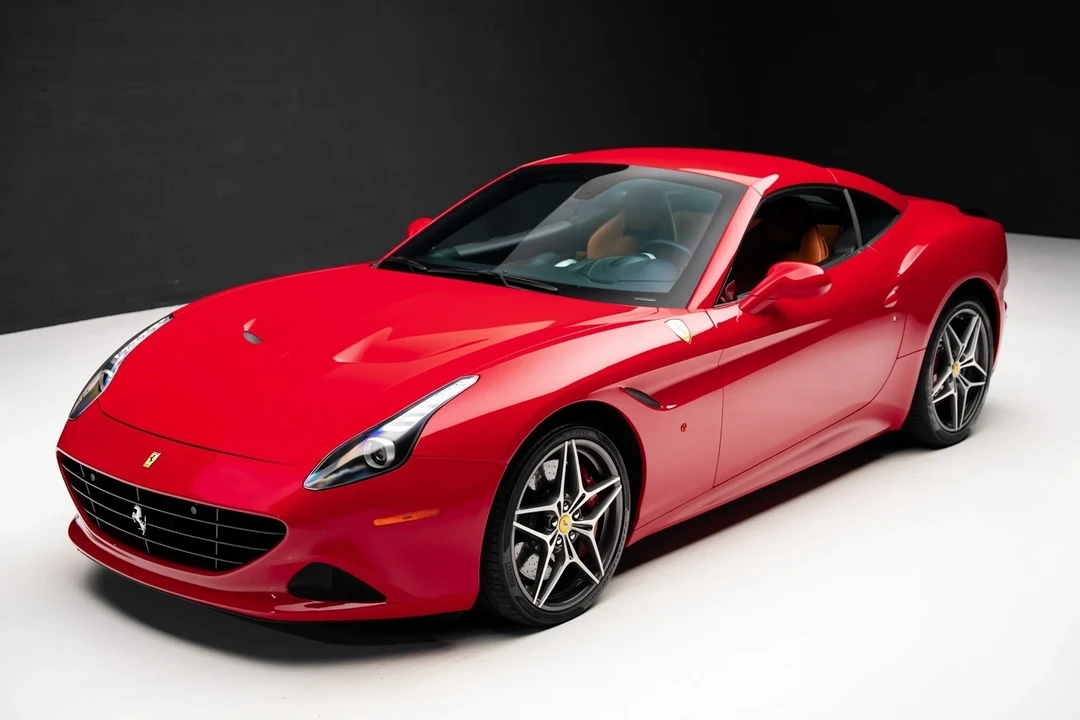 2018 Ferrari California T - Image 5 of 12