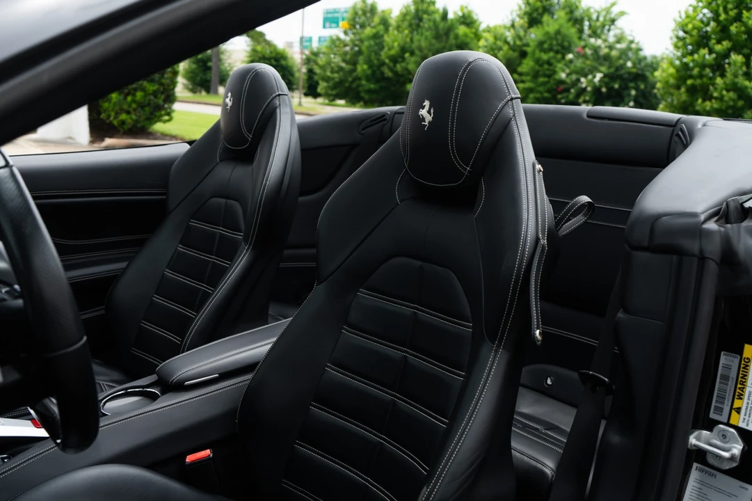 2018 Ferrari California T - Image 31 of 31