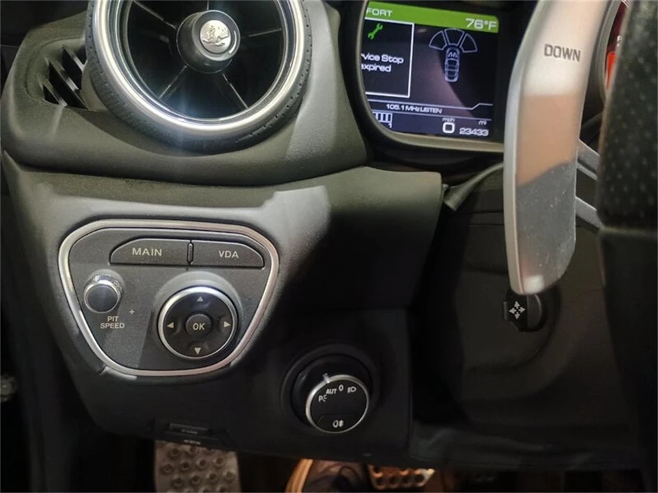2018 Ferrari California T - Image 17 of 31