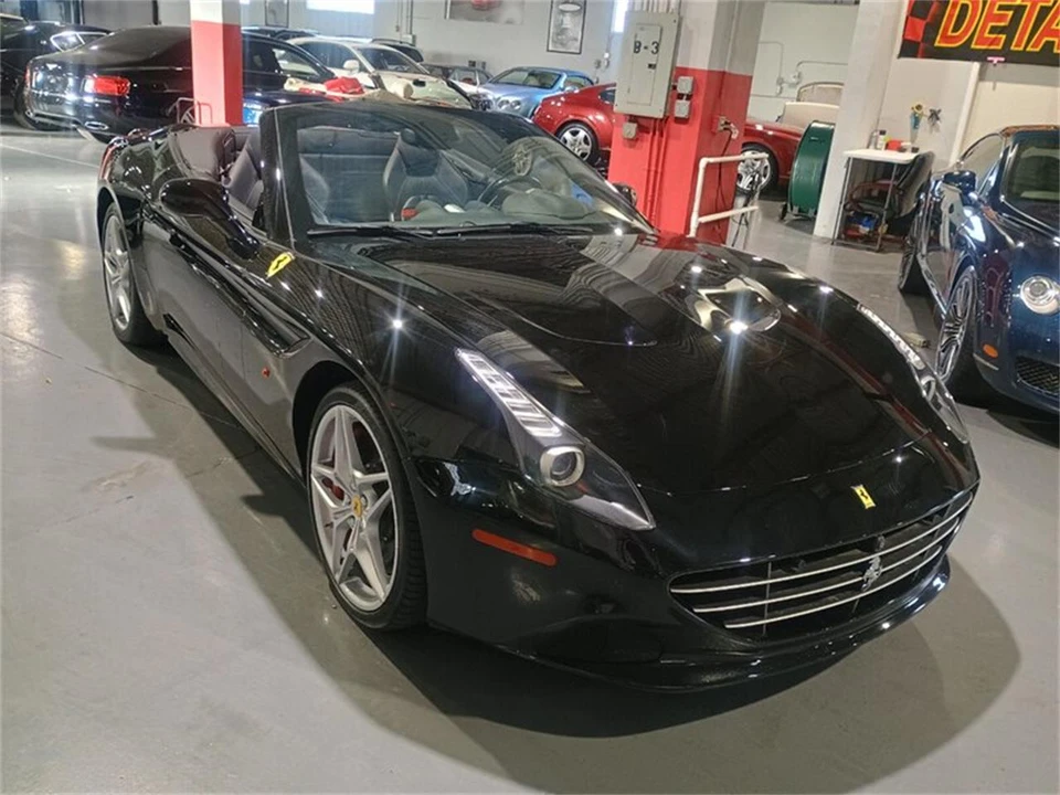 2018 Ferrari California T - Image 8 of 31