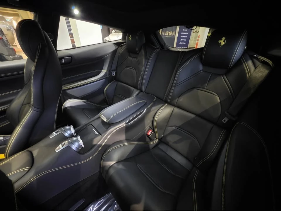 2018 Ferrari GTC4Lusso - Image 7 of 16