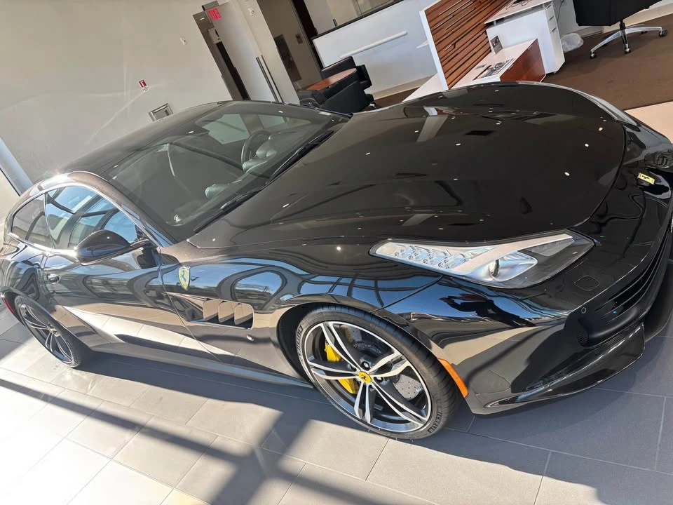 2018 Ferrari GTC4Lusso - Image 4 of 4