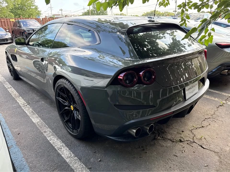 2018 Ferrari GTC4Lusso - Image 5 of 11