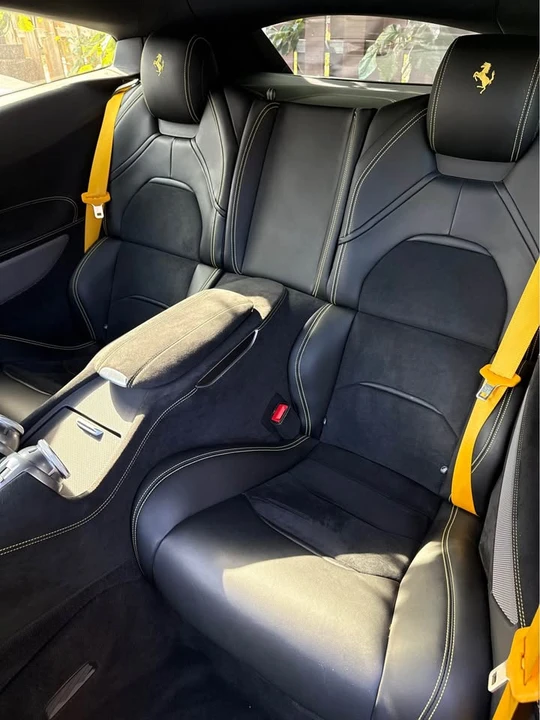 2018 Ferrari GTC4Lusso - Image 11 of 11
