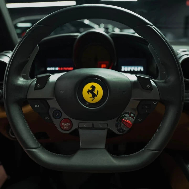 2018 Ferrari GTC4Lusso - Image 13 of 16