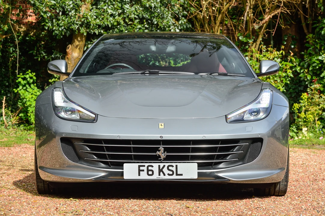2018 Ferrari GTC4Lusso T - Image 9 of 31