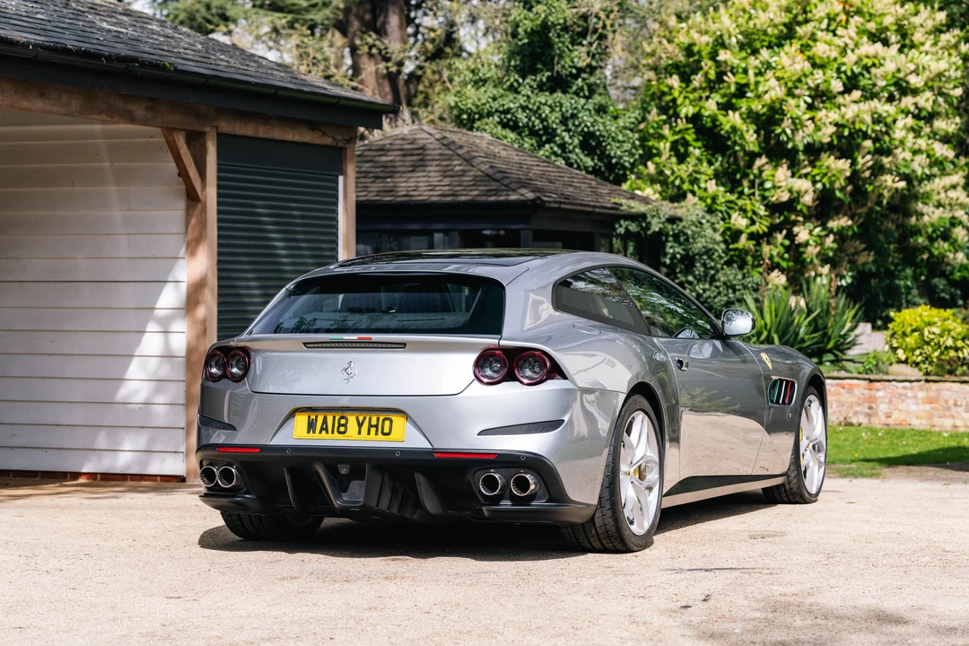 2018 Ferrari GTC4Lusso T - Image 19 of 31