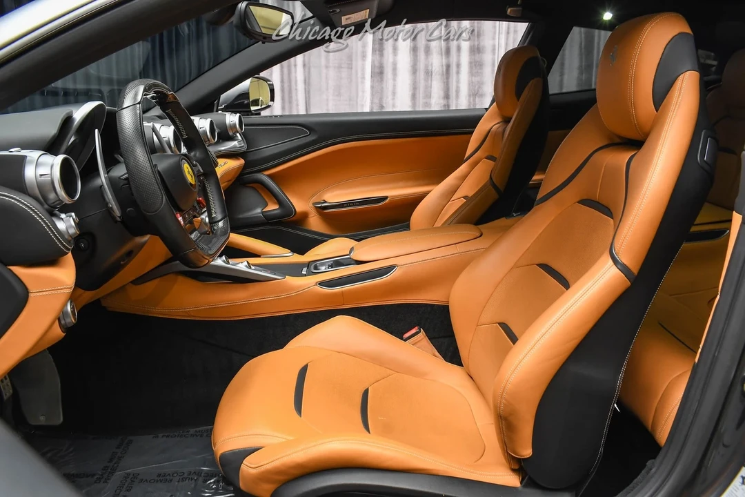 2018 Ferrari GTC4Lusso T - Image 10 of 12