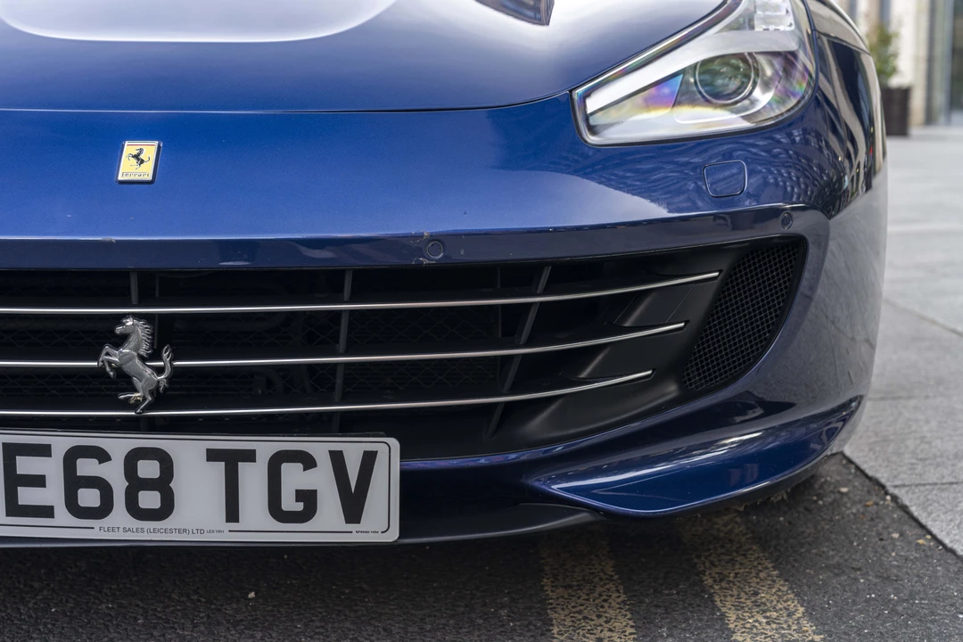 2018 Ferrari GTC4Lusso T - Image 12 of 31