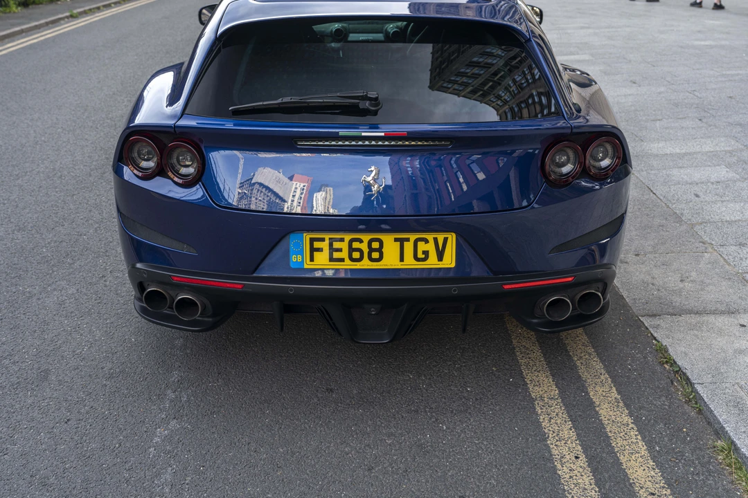 2018 Ferrari GTC4Lusso T - Image 8 of 31