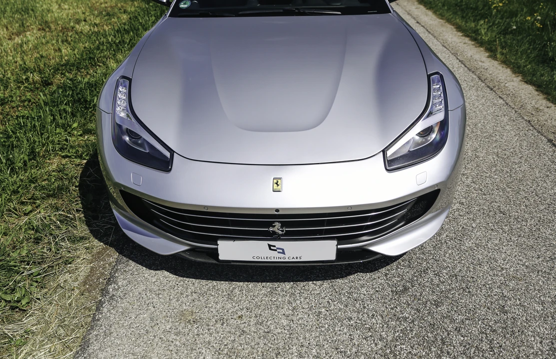 2018 Ferrari GTC4Lusso - Image 17 of 31
