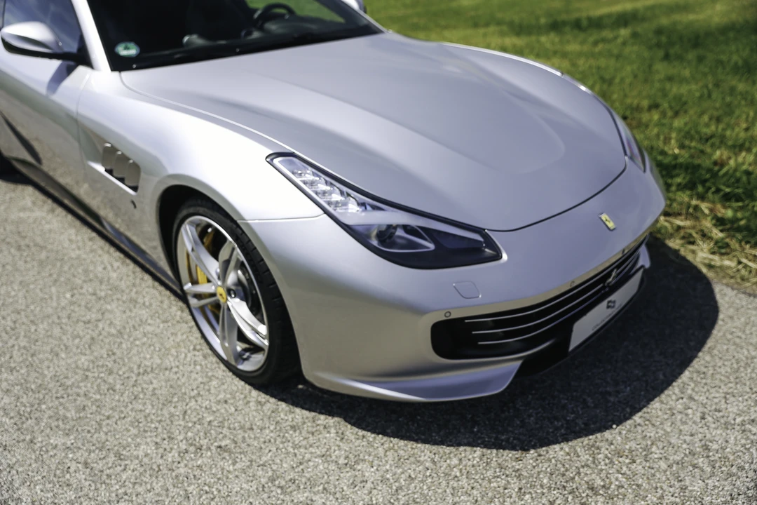 2018 Ferrari GTC4Lusso - Image 23 of 31