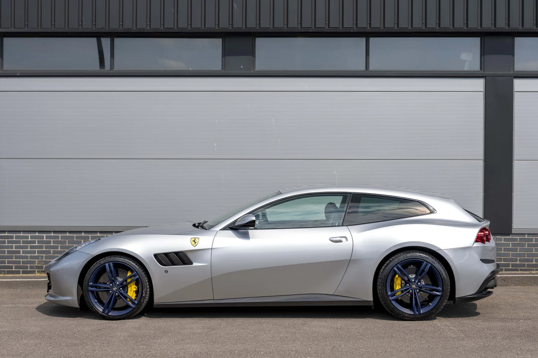 2018 Ferrari GTC4Lusso - Image 8 of 31