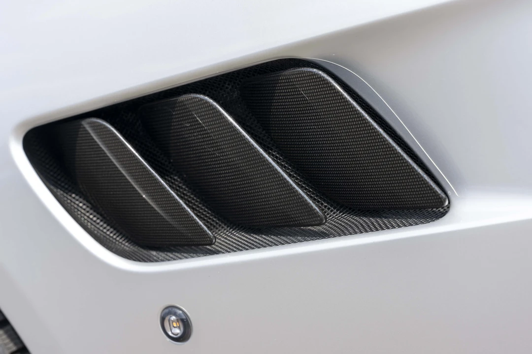 2018 Ferrari GTC4Lusso - Image 11 of 31