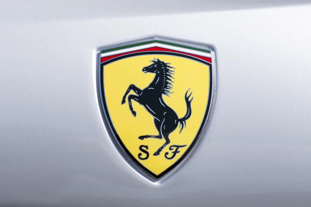 2018 Ferrari GTC4Lusso - Image 30 of 31