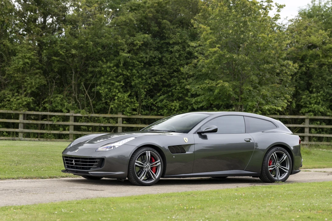 2018 Ferrari GTC4Lusso - Image 3 of 31
