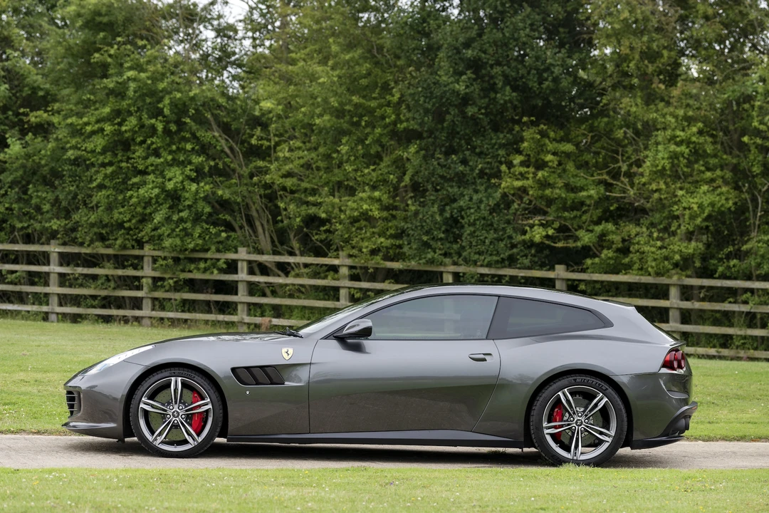2018 Ferrari GTC4Lusso - Image 4 of 31