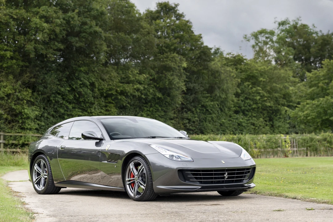 2018 Ferrari GTC4Lusso - Image 10 of 31