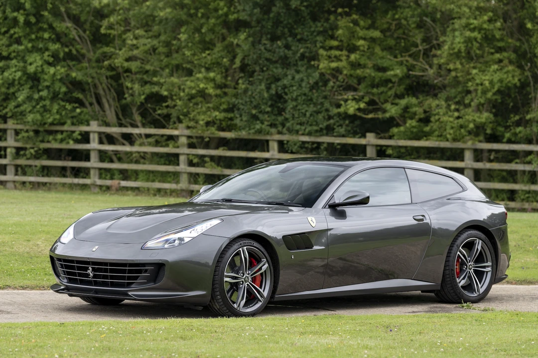 2018 Ferrari GTC4Lusso - Image 13 of 31