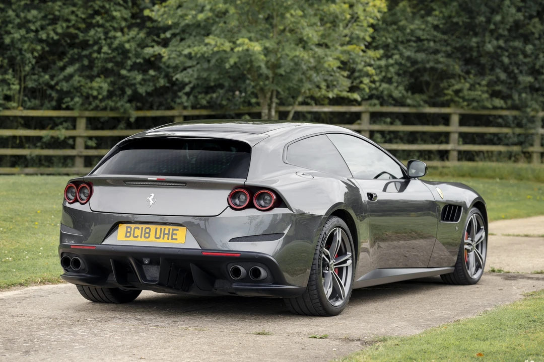 2018 Ferrari GTC4Lusso - Image 8 of 31