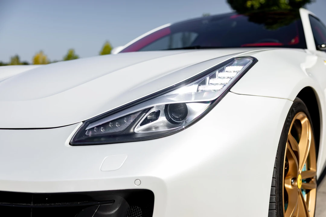 2018 Ferrari GTC4Lusso - Image 22 of 31