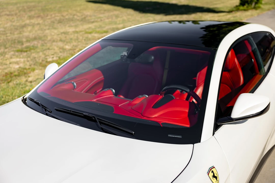 2018 Ferrari GTC4Lusso - Image 23 of 31